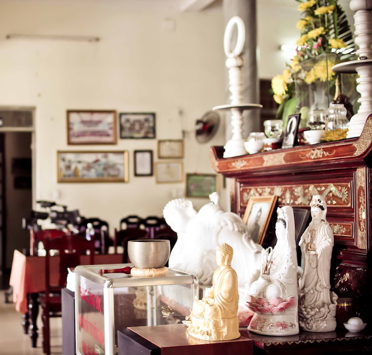 Thành tâm thỉnh tượng Phật về nhà