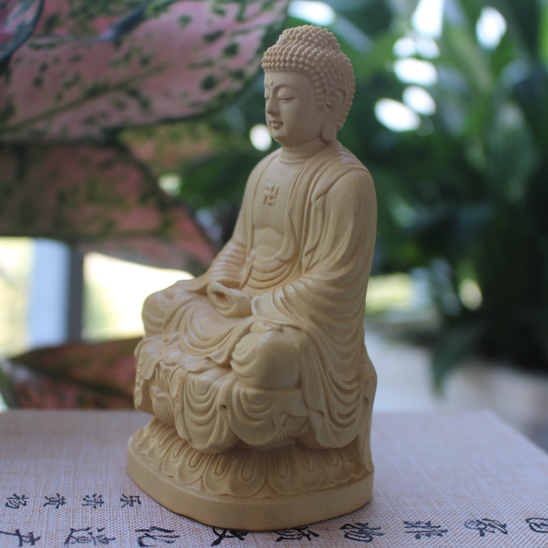 Tượng Phật A Di Đà để xe ô tô tại Hà Nội bằng gỗ Hoàng Dương