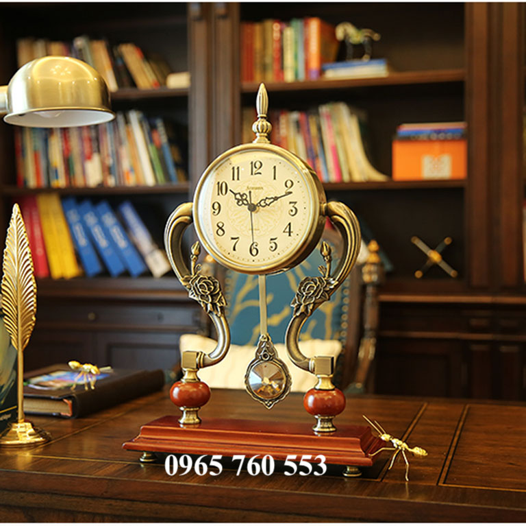 Đồng hồ quả lắc để bàn làm việc cực sang trọng