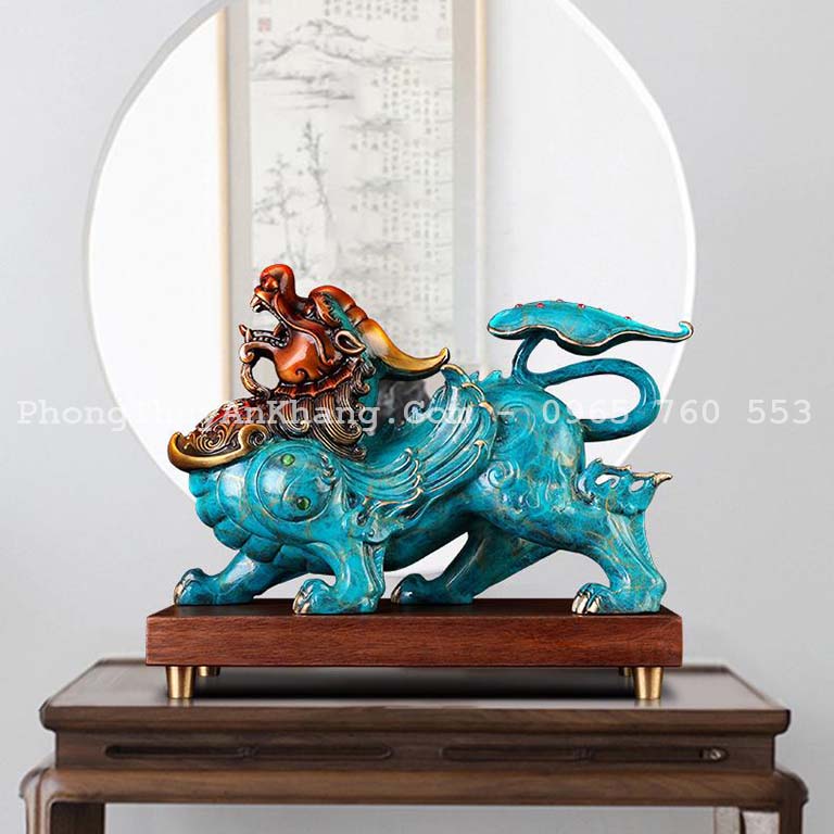 Tỳ hưu đồng để bàn làm việc tại tp hồ chí minh