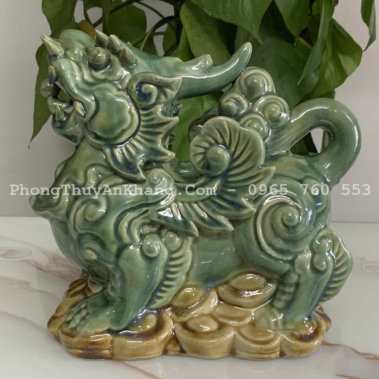 Tỳ hưu gốm bát tràng xanh lá để bàn thờ thần tài