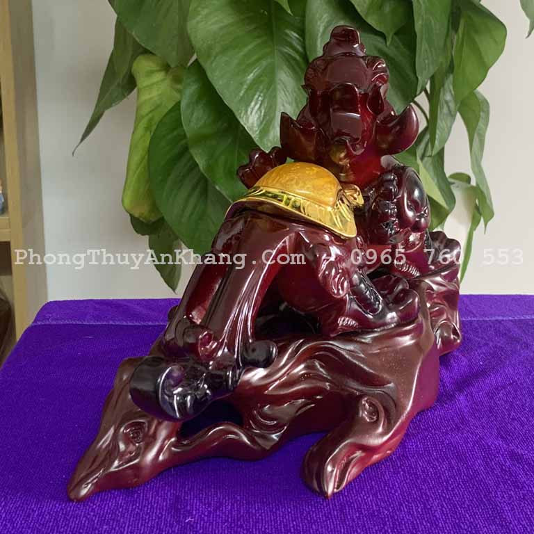 tỳ hưu phong thuỷ bằng nhựa hợp người mệnh hoả