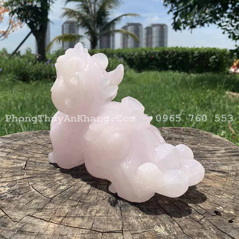 tỳ hưu thiên lộc bằng đá thạch anh hồng