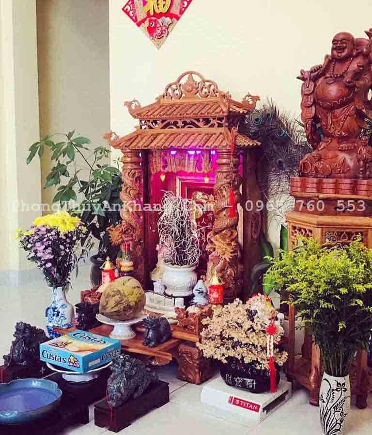 sắp xếp bàn thờ ông địa - thần tài nhiều tài lộc