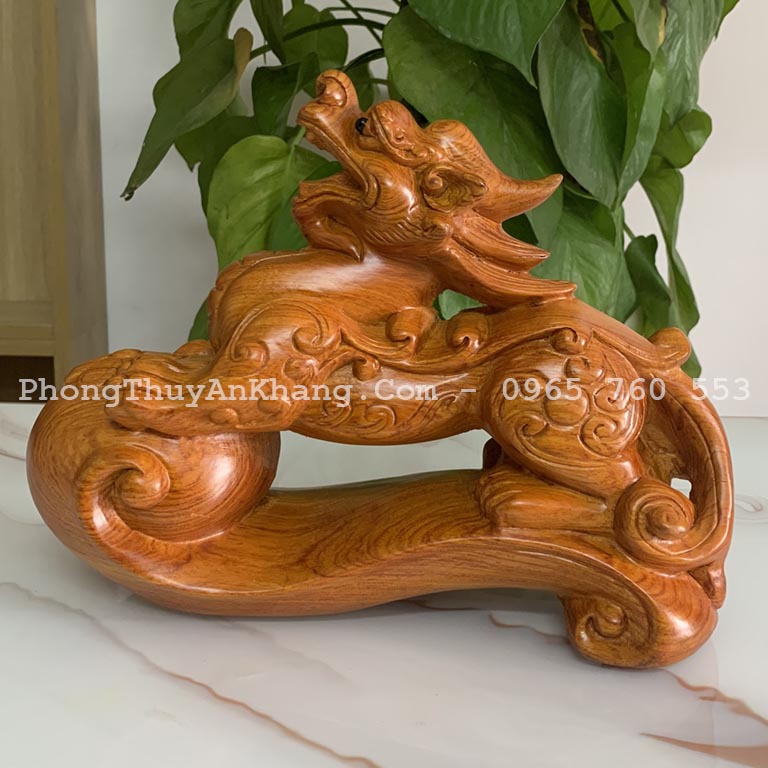 tỳ hưu gỗ hương để quầy lễ tân chiêu tài