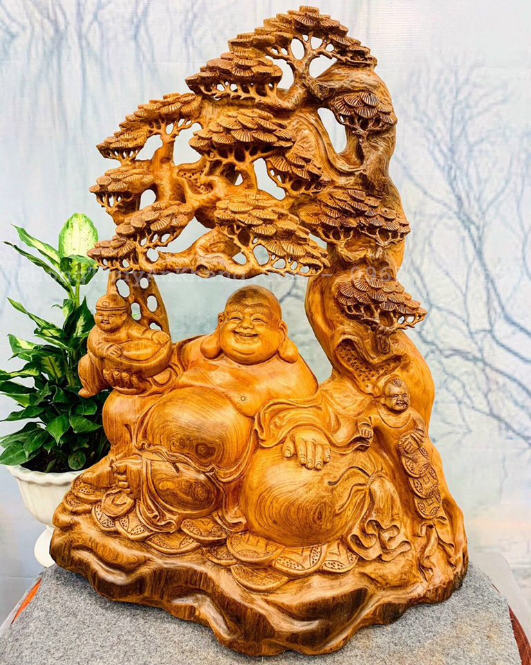Phật di lặc ngồi gốc cây tùng gỗ ngọc am