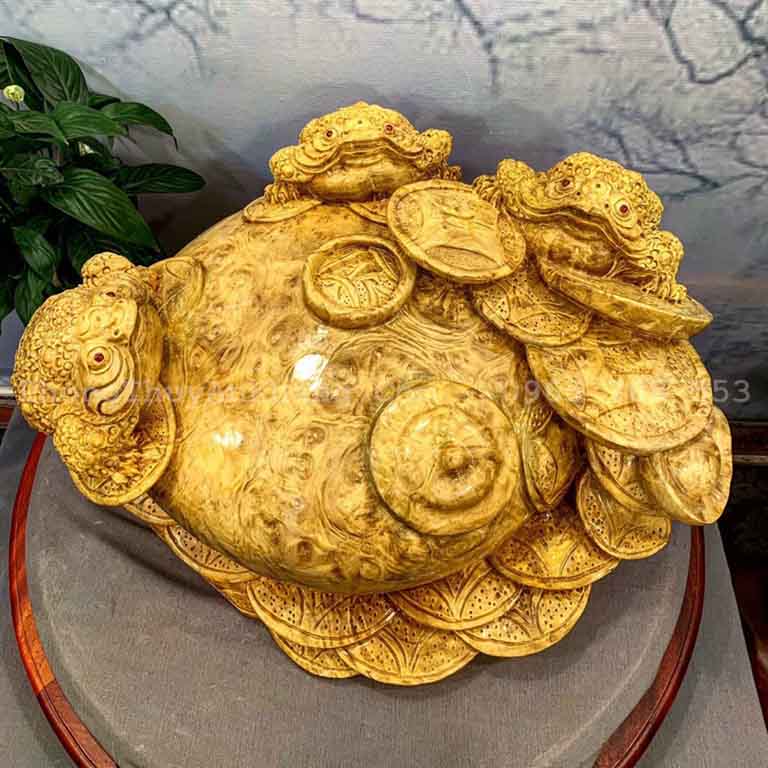 Thiềm thừ chiêu tài gỗ nu hương để phòng khách