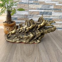 Tượng cửu mã truy phong để bàn làm việc cao cấp