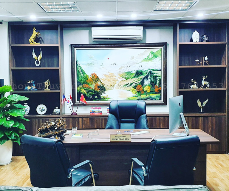 Trang trí bàn làm việc giám đốc theo phong thuỷ