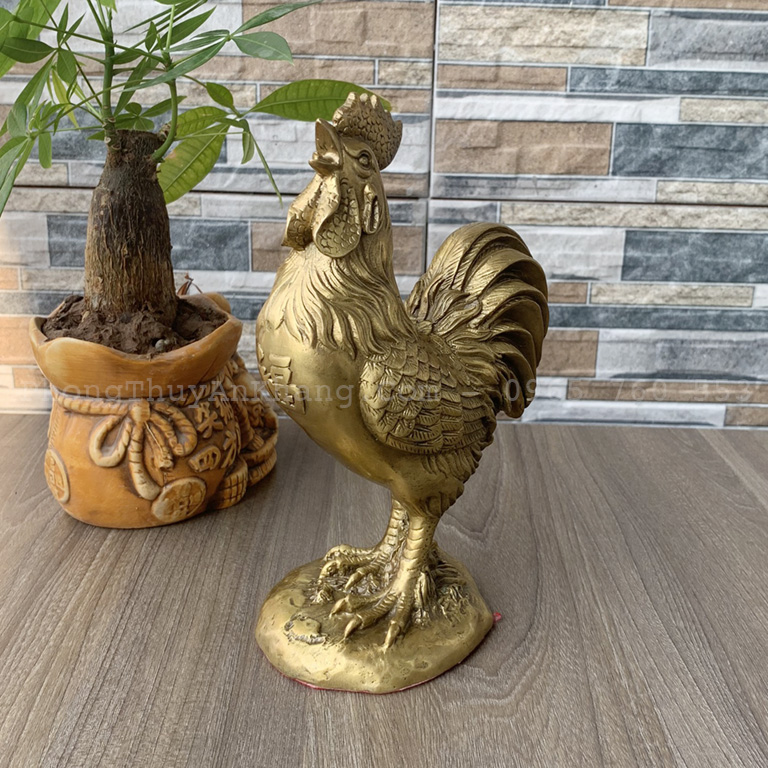 Tượng gà bằng đồng để bàn làm việc