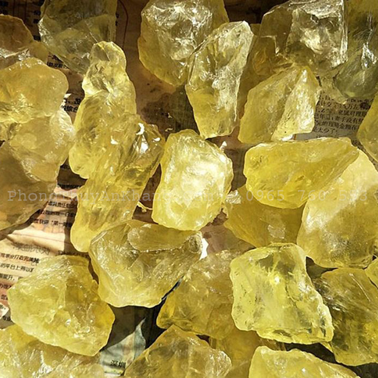 Tác dụng của đá thạch anh vàng trong phong thuỷ