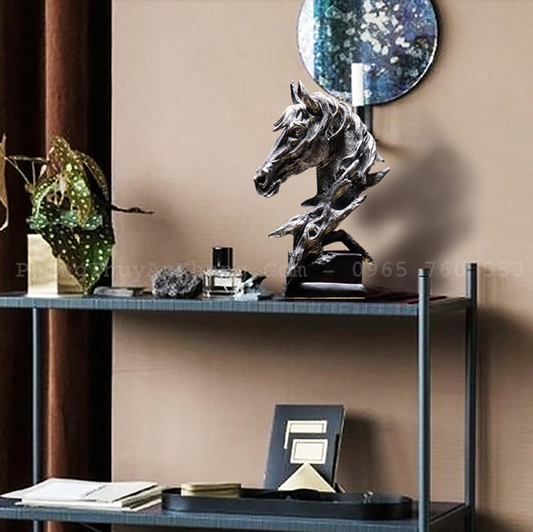 Tượng ngựa deco giá sách, kệ sách