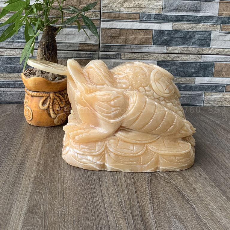 Cóc ngậm tiền bằng đá tặng sếp ý nghĩa