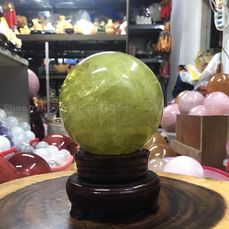 Quả cầu Thạch Anh vàng 10 cm để phòng khách