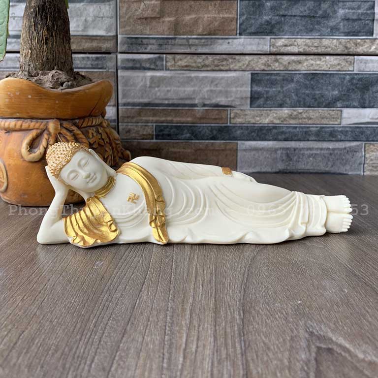 Tượng A Di Đà nằm phu hợp các tuổi