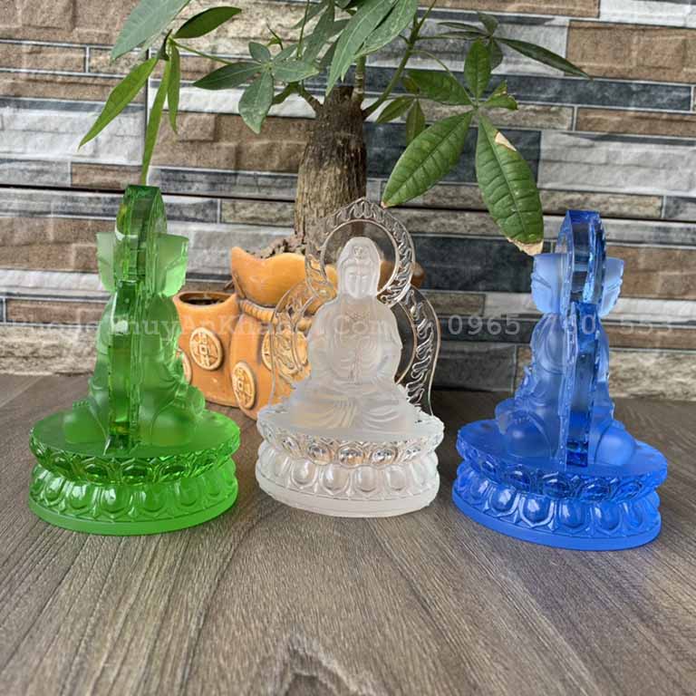 Tượng Quan Âm 2 mặt lưu ly để xe ô tô