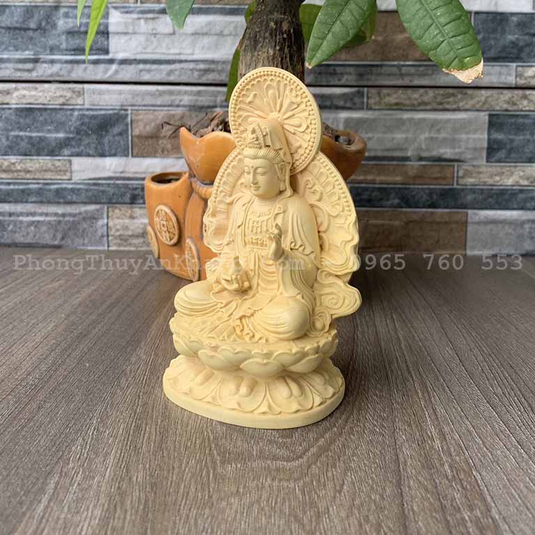 Tượng Quan Âm Để xe hơi