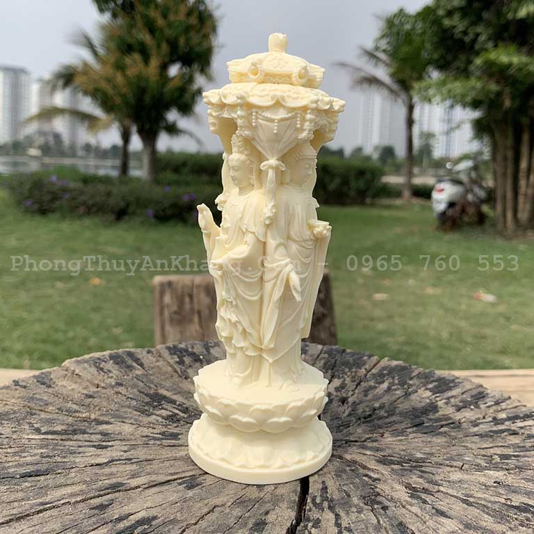 Tượng Tây Phương Tam Thánh để xe ô tô