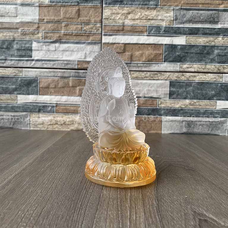 Tượng Đại Thế Chí Bằng Lưu Ly để xe ô tô