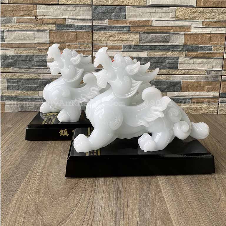 Tỳ Hưu Trắng để bàn thờ
