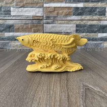 Tượng Cá rồng để xe ô tô bằng gỗ hoàng dương