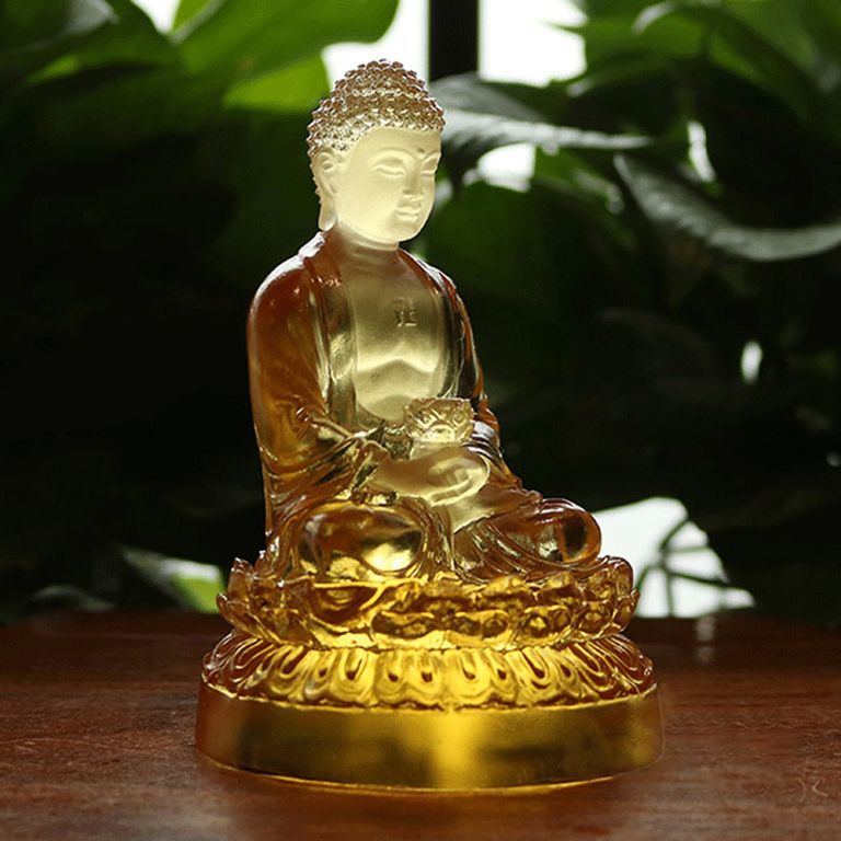 Tượng được chế tác từ chất liệu lưu ly cao cấp giúp các họa tiết, hoa văn rất chân thực