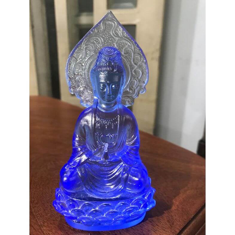 Tượng Quan Âm lưu ly xanh dương để ô tô tuổi Đinh Sửu 1997