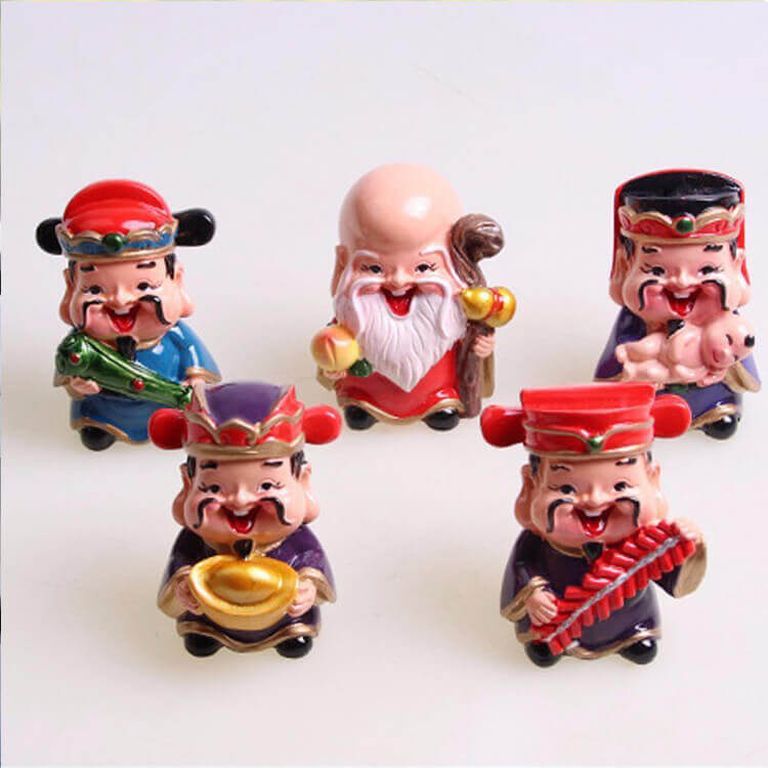 Vật phong thủy để bàn làm việc Ngũ phúc Thần Tài được gọi là bộ Ngũ phúc 5 ông