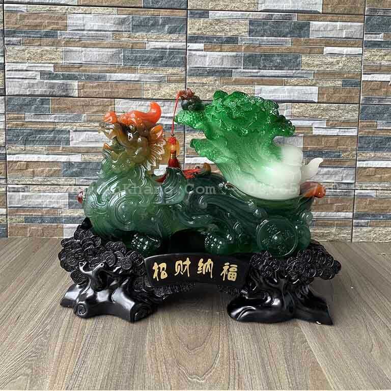 Tượng Tỳ hưu phong thủy để bàn làm việc tuổi Qúy Dậu