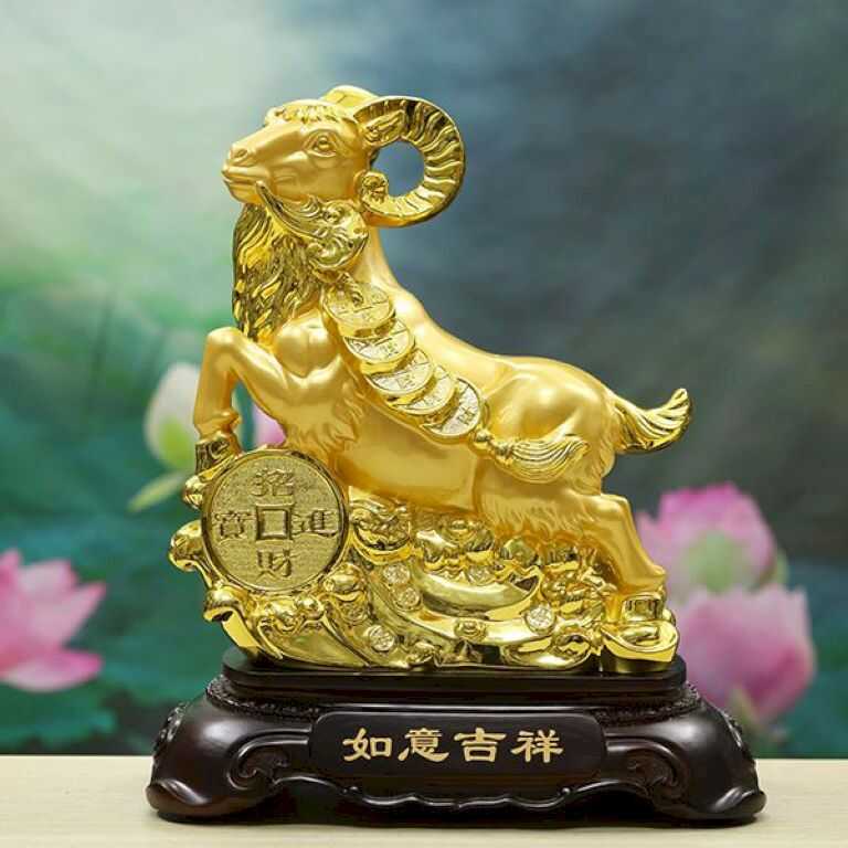 Tượng dê phong thủy cũng mẫu tượng linh vật để bàn làm việc hợp với tuổi Ất Hợi