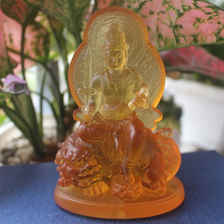 Tượng phật Văn Phù Bồ Tát chất liệu lưu ly cao cấp màu vàng