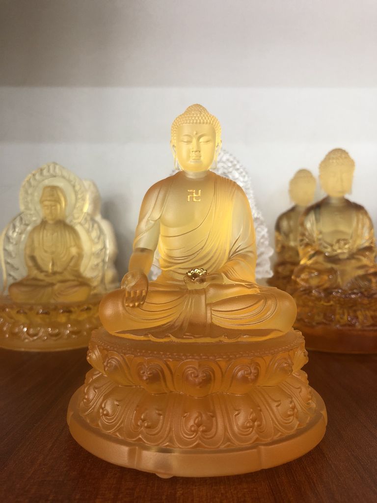 Mẫu tượng Phật A Di Đà được nhiều người ưa chuộng nhất hiện nay