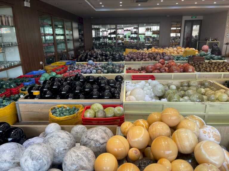Phong thủy An Khang - Địa chỉ bán đồ phong thủy để bàn làm việc uy tín
