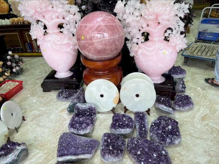 Top 10 mẫu vật phẩm phong thủy bàn làm việc giám đốc nên dùng