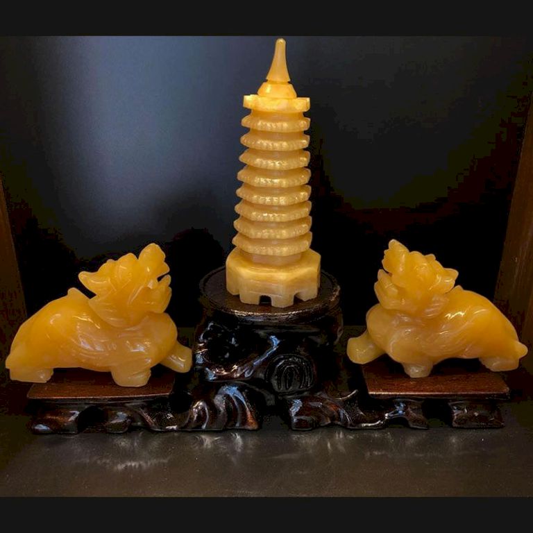 Tháp văn xương cũng là mẫu vật phẩm phong thủy để bàn làm việc mang lại nhiều may mắn cho người tuổi Canh Thìn sinh năm 2000