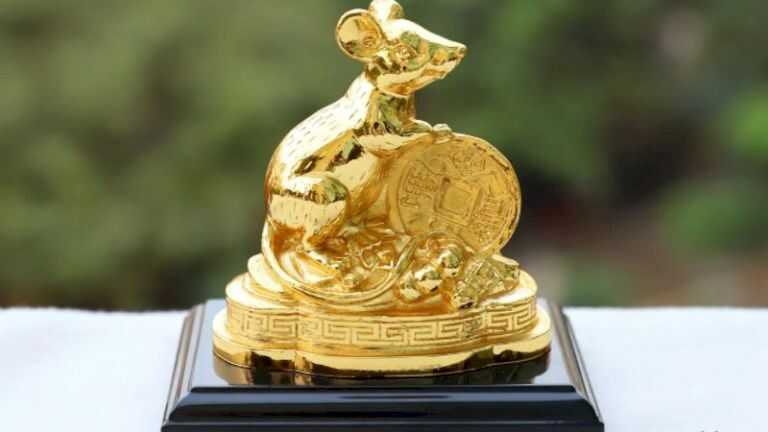 Chuột chính là hiện thân của sự sung túc, dư dả, giàu có, trong phong thủy