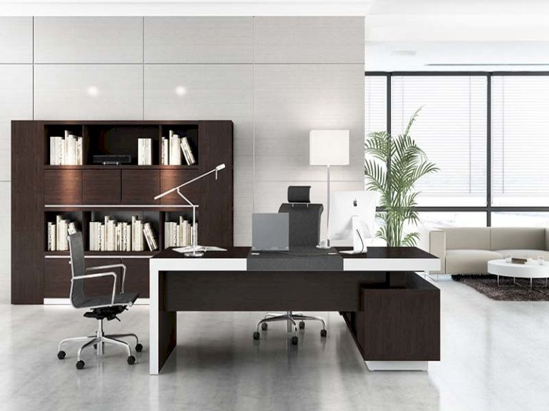 Cách hóa giải bàn làm việc dưới xà ngang không xung khắc